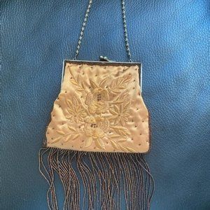 VINTAGE  BEADS / EMBROIDERY.  EVENING  BAG / PURSE